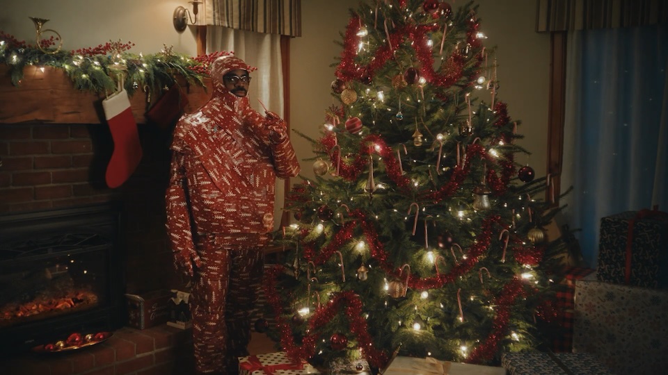 Brach’s Explores Candy Cane Thievery in Funny Fashion Image