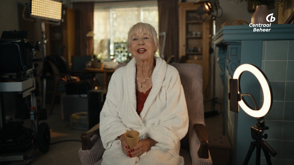 No Savings? Maybe You’ll Spend Your Retirement Streaming for Cash Image